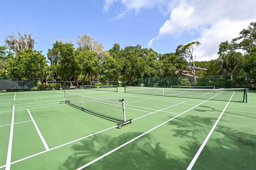 1687 Brookhouse Circle Sarasota FL 34231