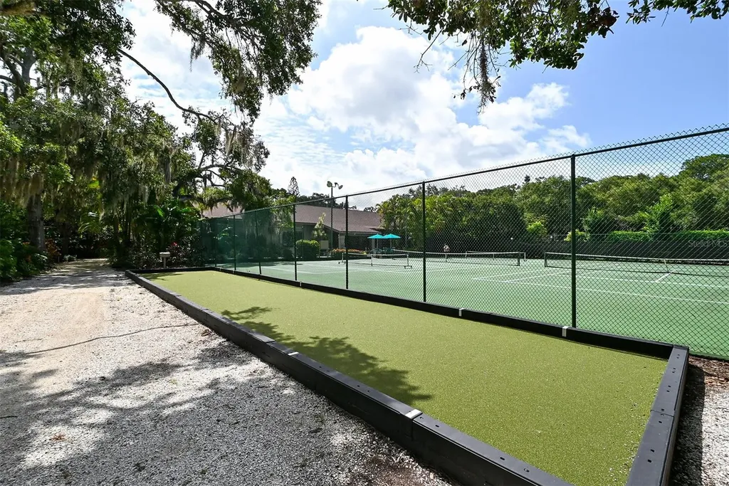 1687 Brookhouse Circle Sarasota FL 34231