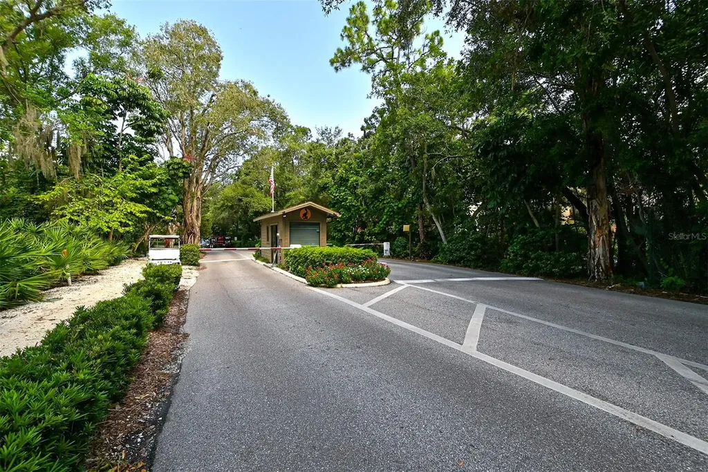 1687 Brookhouse Circle Sarasota FL 34231