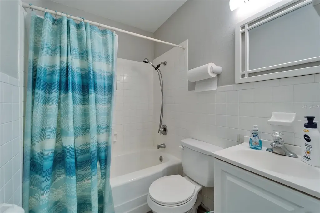 126 Ridgewood Avenue Brandon FL 33510