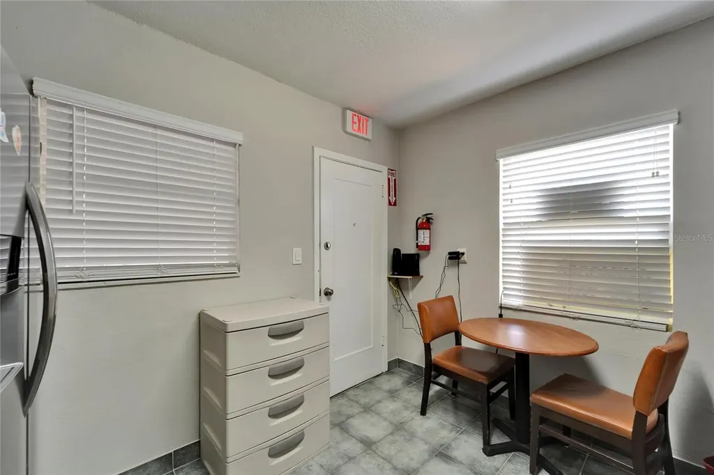 126 Ridgewood Avenue Brandon FL 33510
