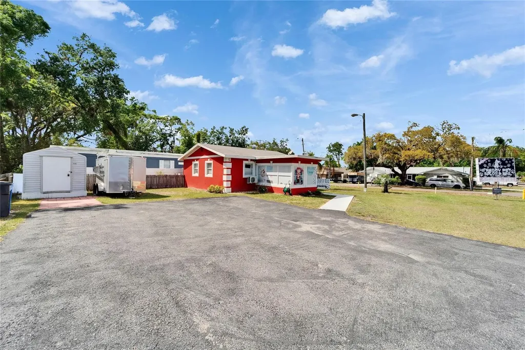 126 Ridgewood Avenue Brandon FL 33510