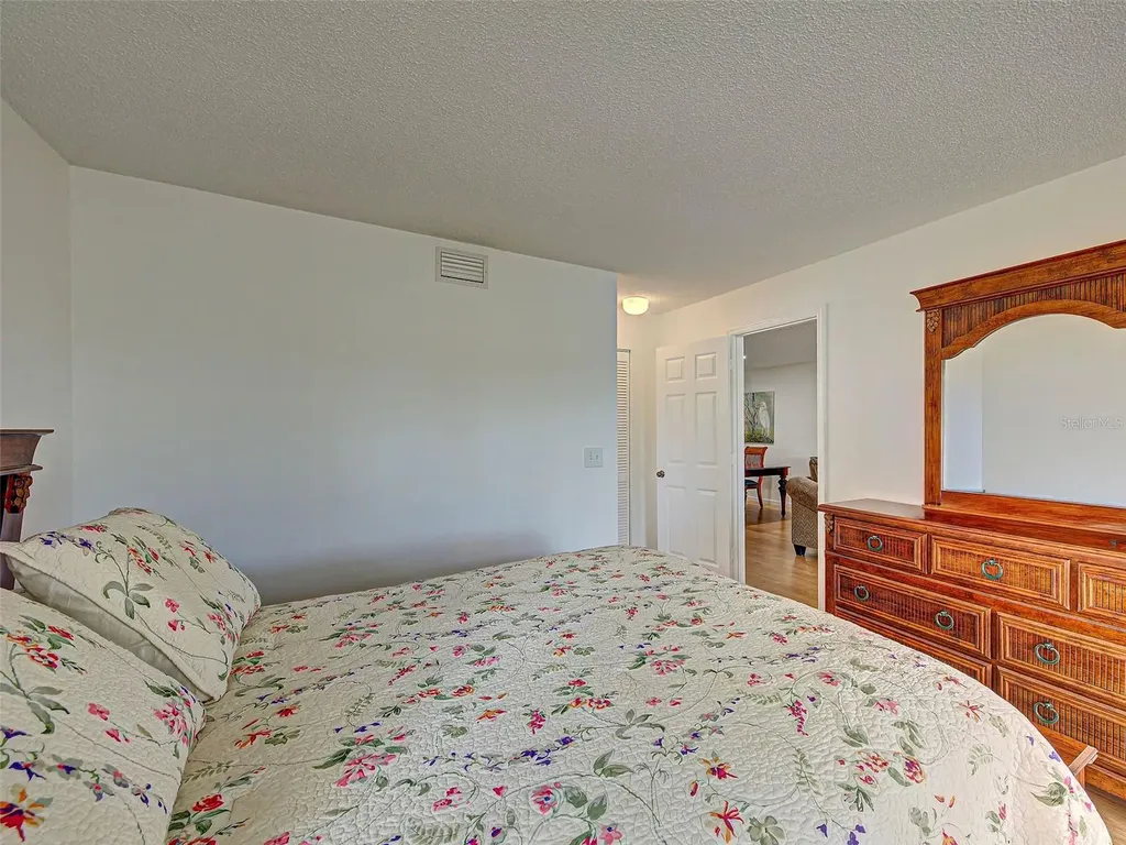 414 Cerromar Circle S Venice FL 34293