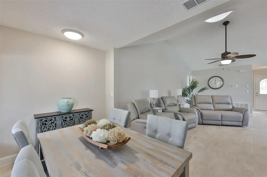 315 Linger Lane Sun City Center FL 33573