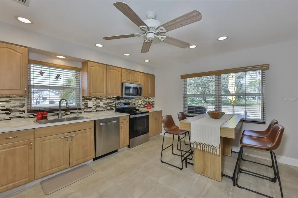 315 Linger Lane Sun City Center FL 33573