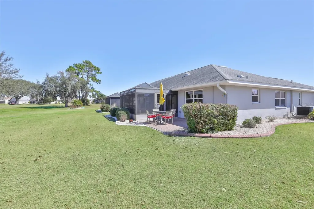 315 Linger Lane Sun City Center FL 33573