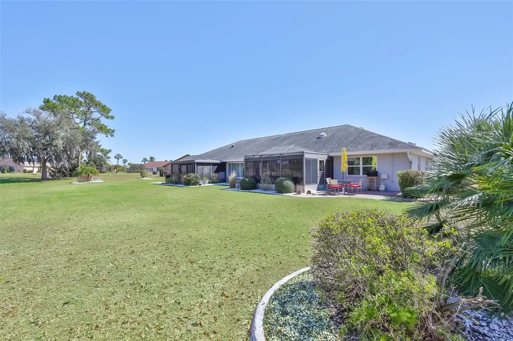 315 Linger Lane Sun City Center FL 33573