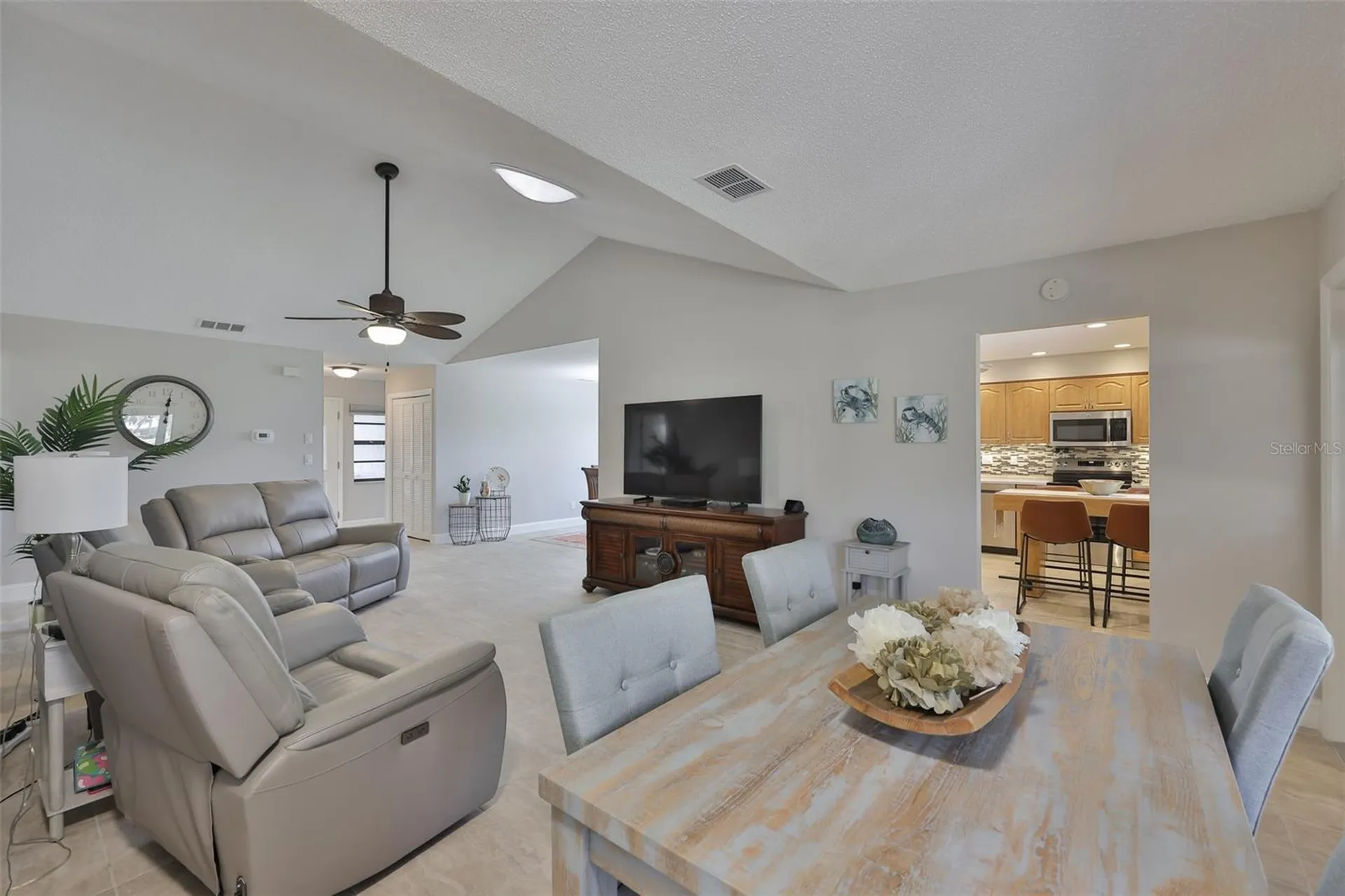 315 Linger Lane Sun City Center FL 33573