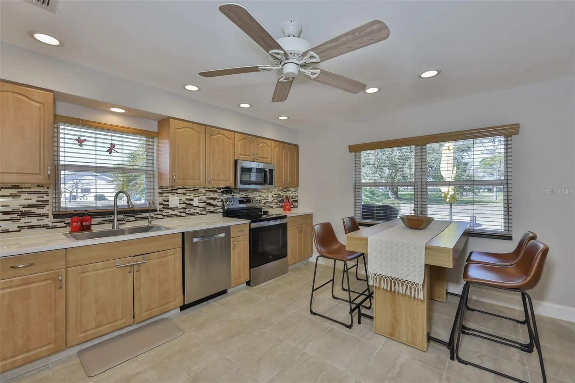 315 Linger Lane Sun City Center FL 33573
