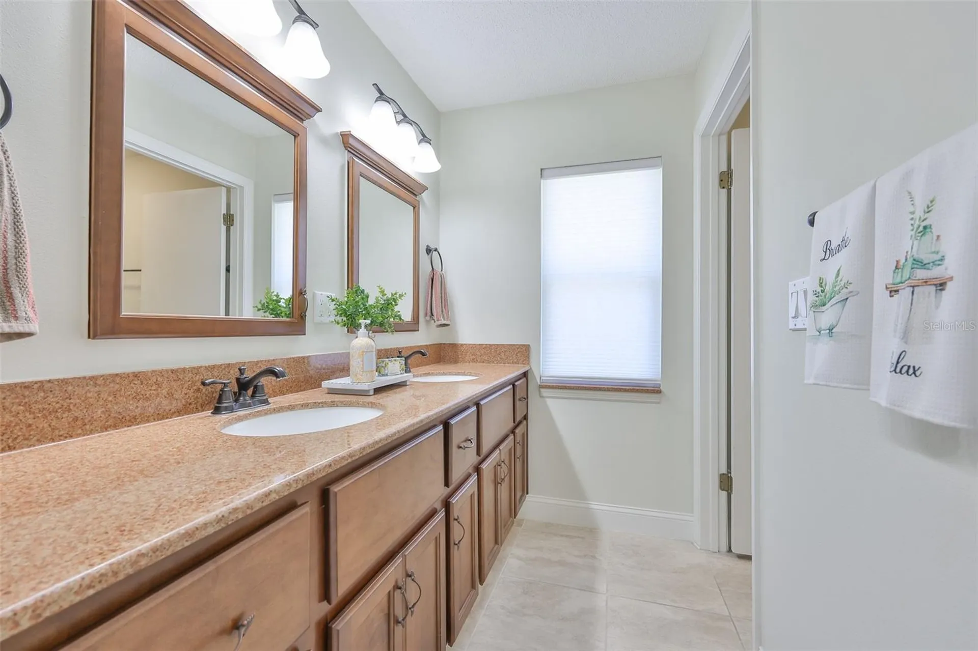 315 Linger Lane Sun City Center FL 33573