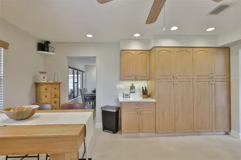 315 Linger Lane Sun City Center FL 33573