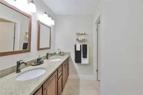 315 Linger Lane Sun City Center FL 33573