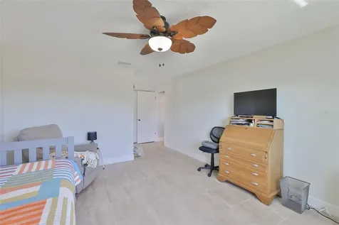 315 Linger Lane Sun City Center FL 33573