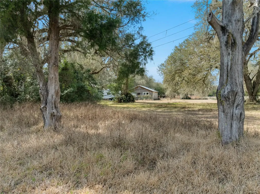14258 Sr 471 Webster FL 33597