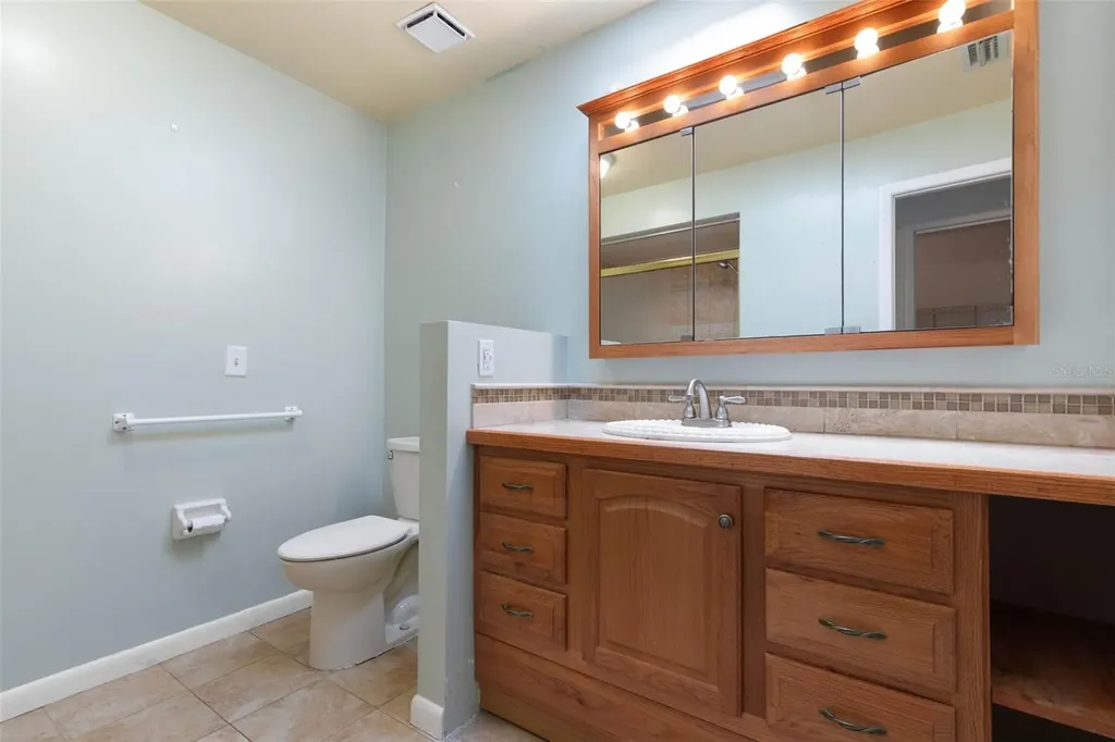 1 Wilson Place Palm Coast FL 32164