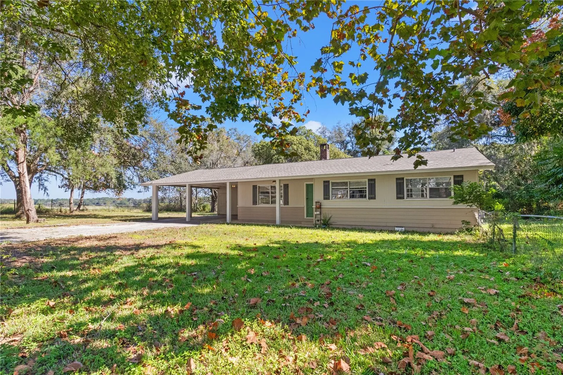 6949 Cr 651 Bushnell FL 33513