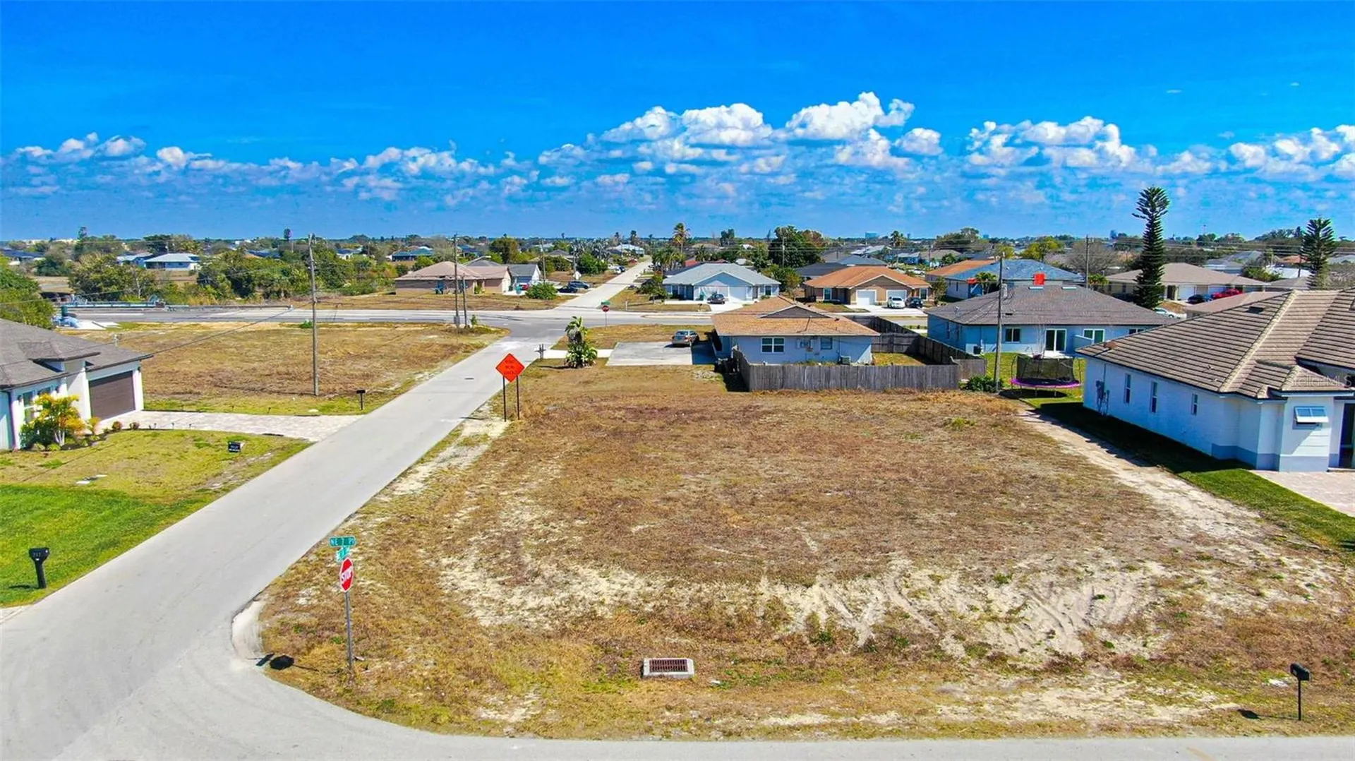 1117 NE 7th Place Cape Coral FL 33909