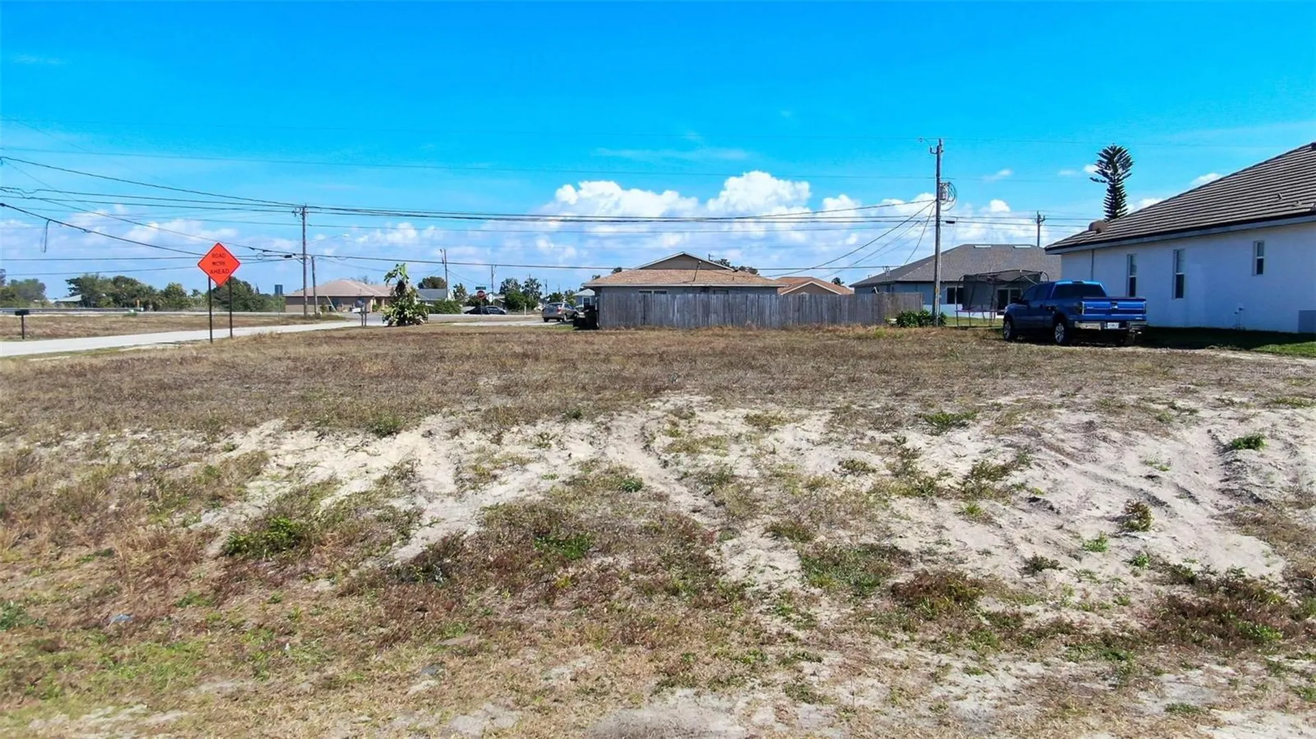 1117 NE 7th Place Cape Coral FL 33909