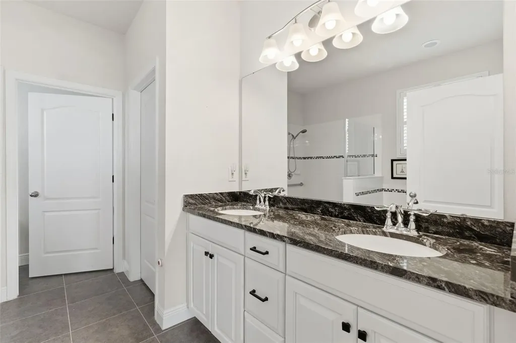 1560 Chelsea Manor Circle Deland FL 32724