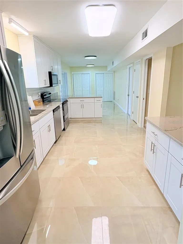 4725 Soapstone Drive Tampa FL 33615
