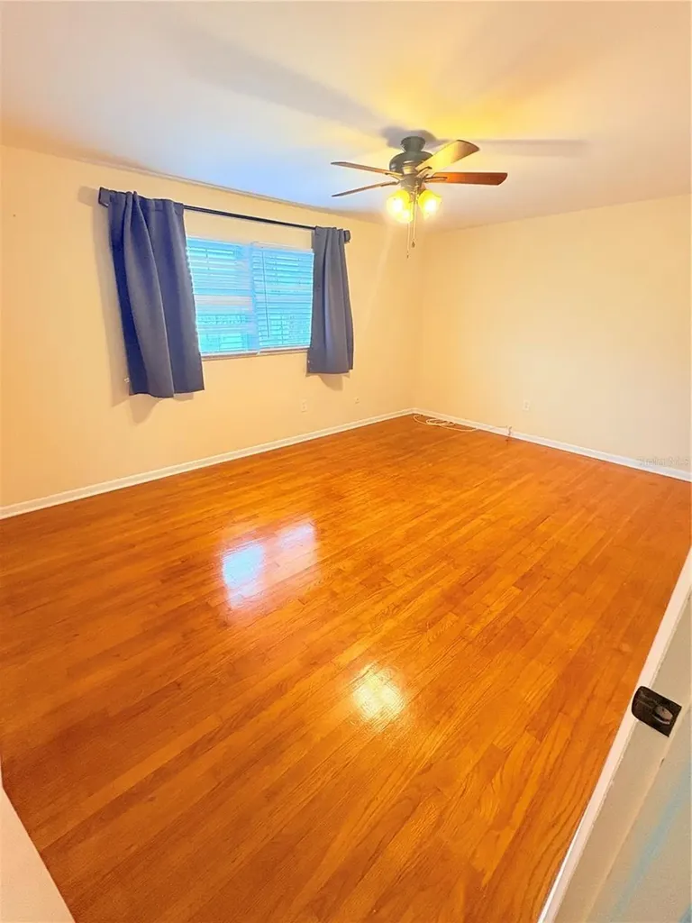 4725 Soapstone Drive Tampa FL 33615