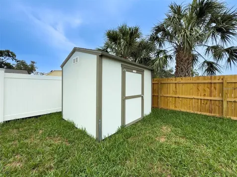 4725 Soapstone Drive Tampa FL 33615
