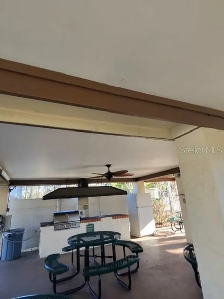 8140 Terrace Garden Drive N St Petersburg FL 33709