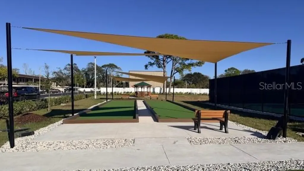 8140 Terrace Garden Drive N St Petersburg FL 33709