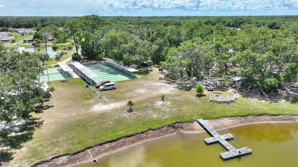 5109 Club Circle Lakeshore FL 33854
