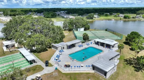 5109 Club Circle Lakeshore FL 33854