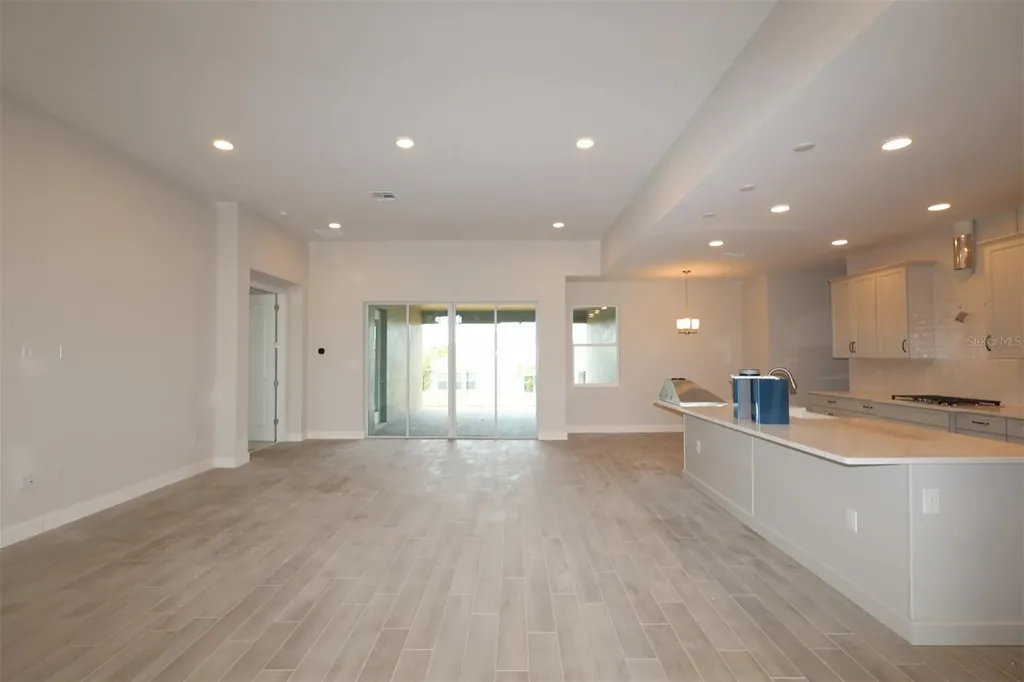 3177 Wolf Lake Avenue Apopka FL 32712