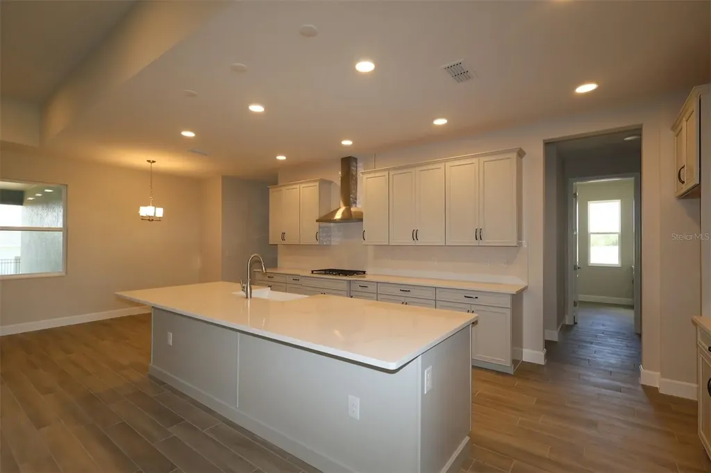 3177 Wolf Lake Avenue Apopka FL 32712