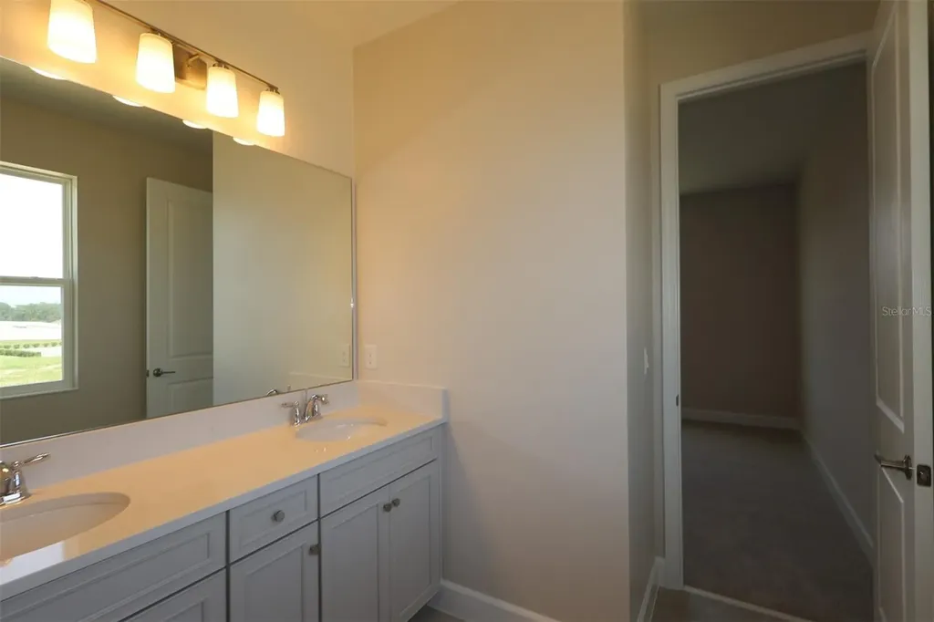 3177 Wolf Lake Avenue Apopka FL 32712