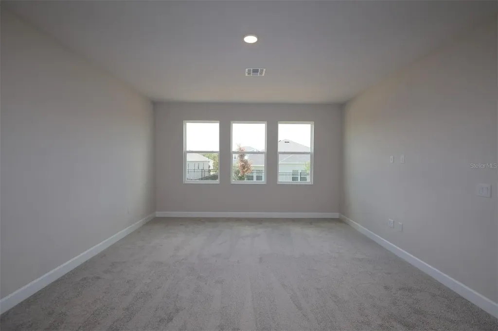 3177 Wolf Lake Avenue Apopka FL 32712