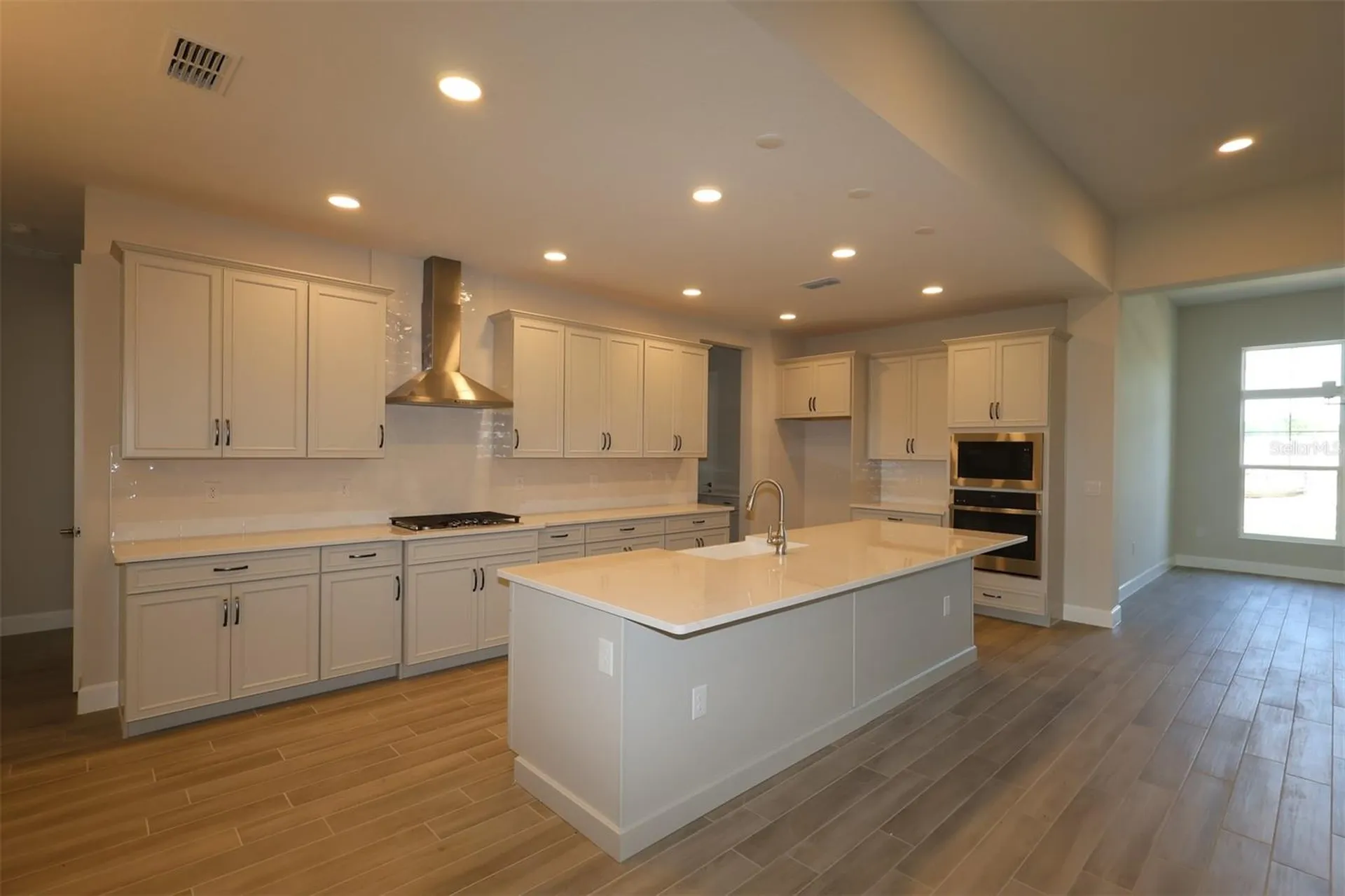 3177 Wolf Lake Avenue Apopka FL 32712