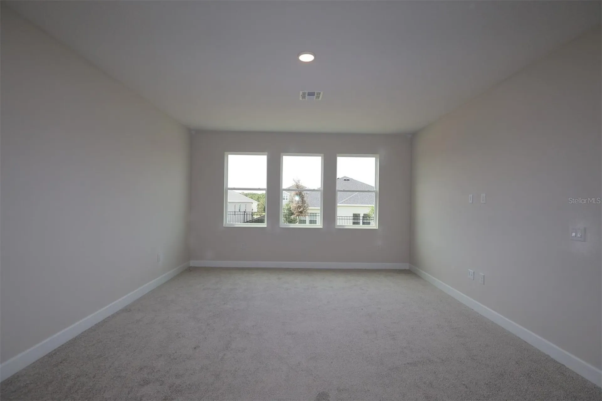 3177 Wolf Lake Avenue Apopka FL 32712
