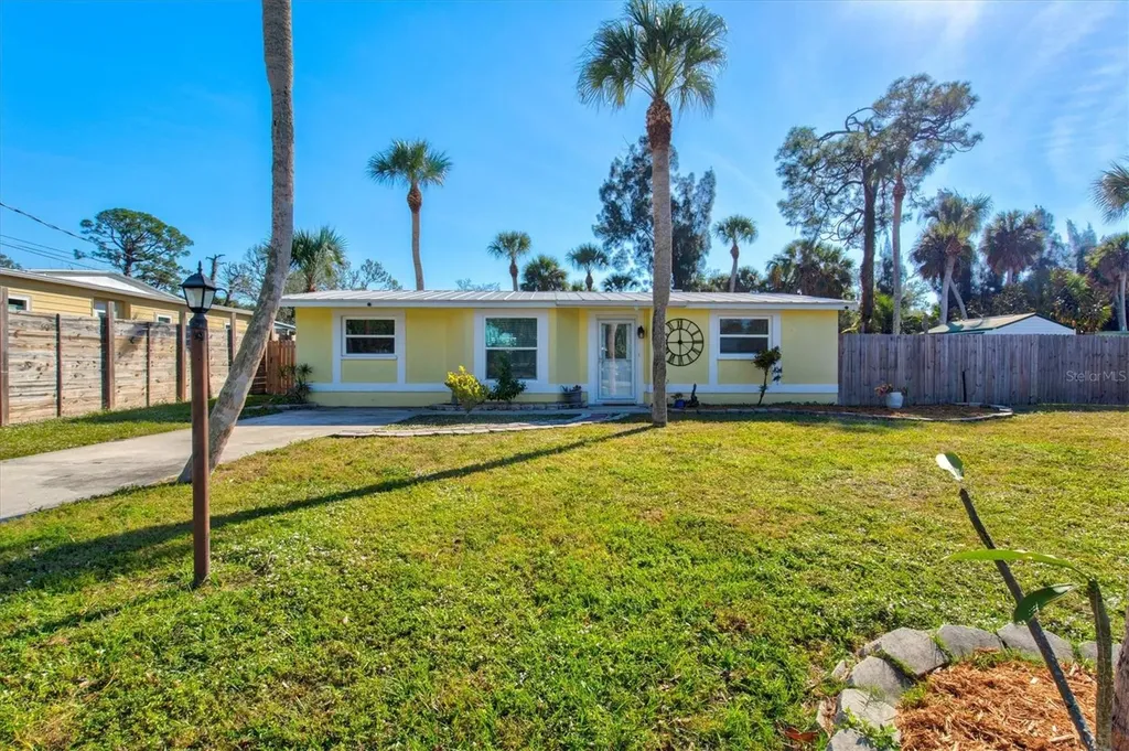 612 Frances Street Nokomis FL 34275