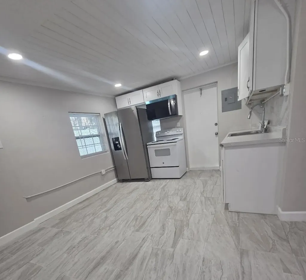 712 S Clyde Avenue Kissimmee FL 34741