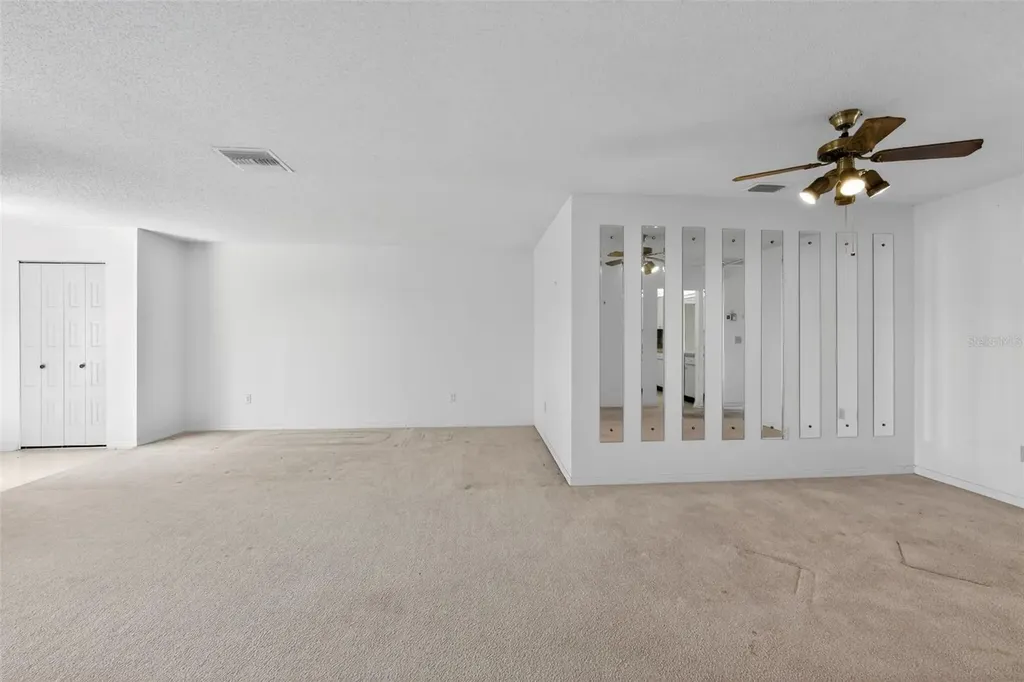 2121 Meadowlark Lane Sun City Center FL 33573