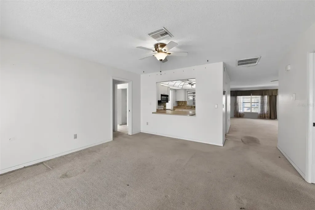 2121 Meadowlark Lane Sun City Center FL 33573