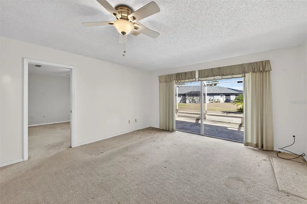 2121 Meadowlark Lane Sun City Center FL 33573
