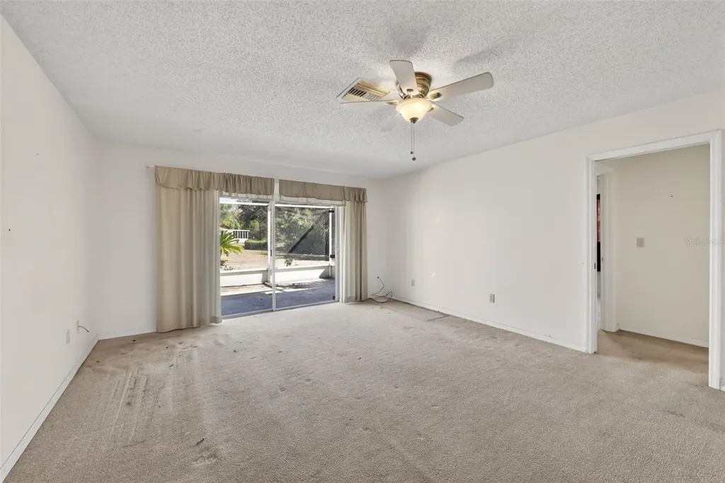 2121 Meadowlark Lane Sun City Center FL 33573