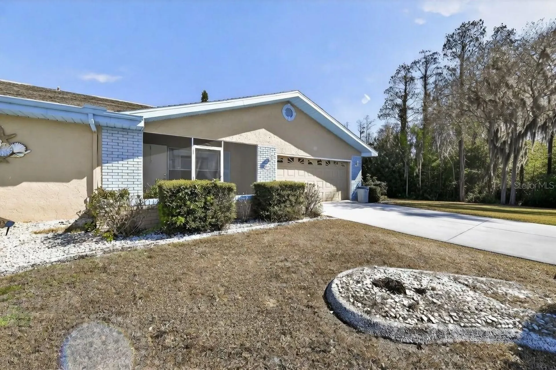 2121 Meadowlark Lane Sun City Center FL 33573