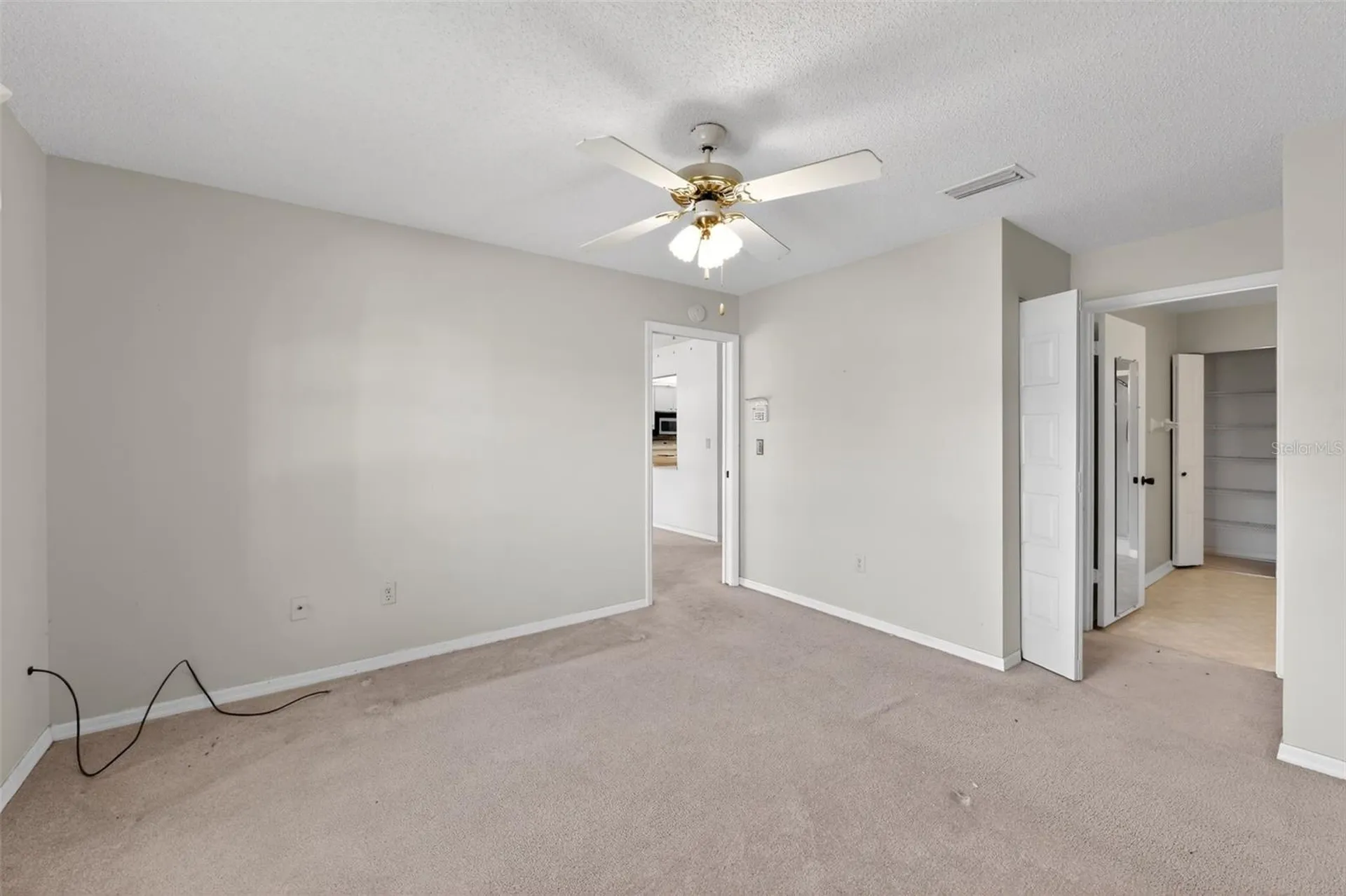2121 Meadowlark Lane Sun City Center FL 33573