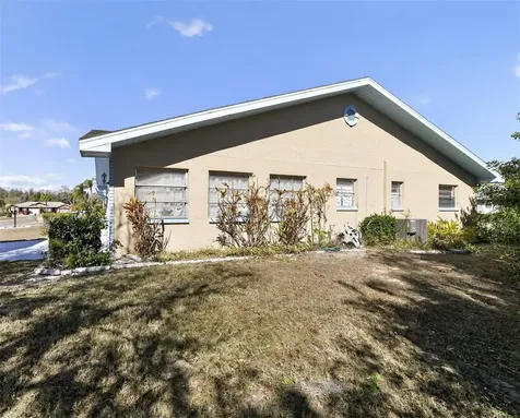2121 Meadowlark Lane Sun City Center FL 33573