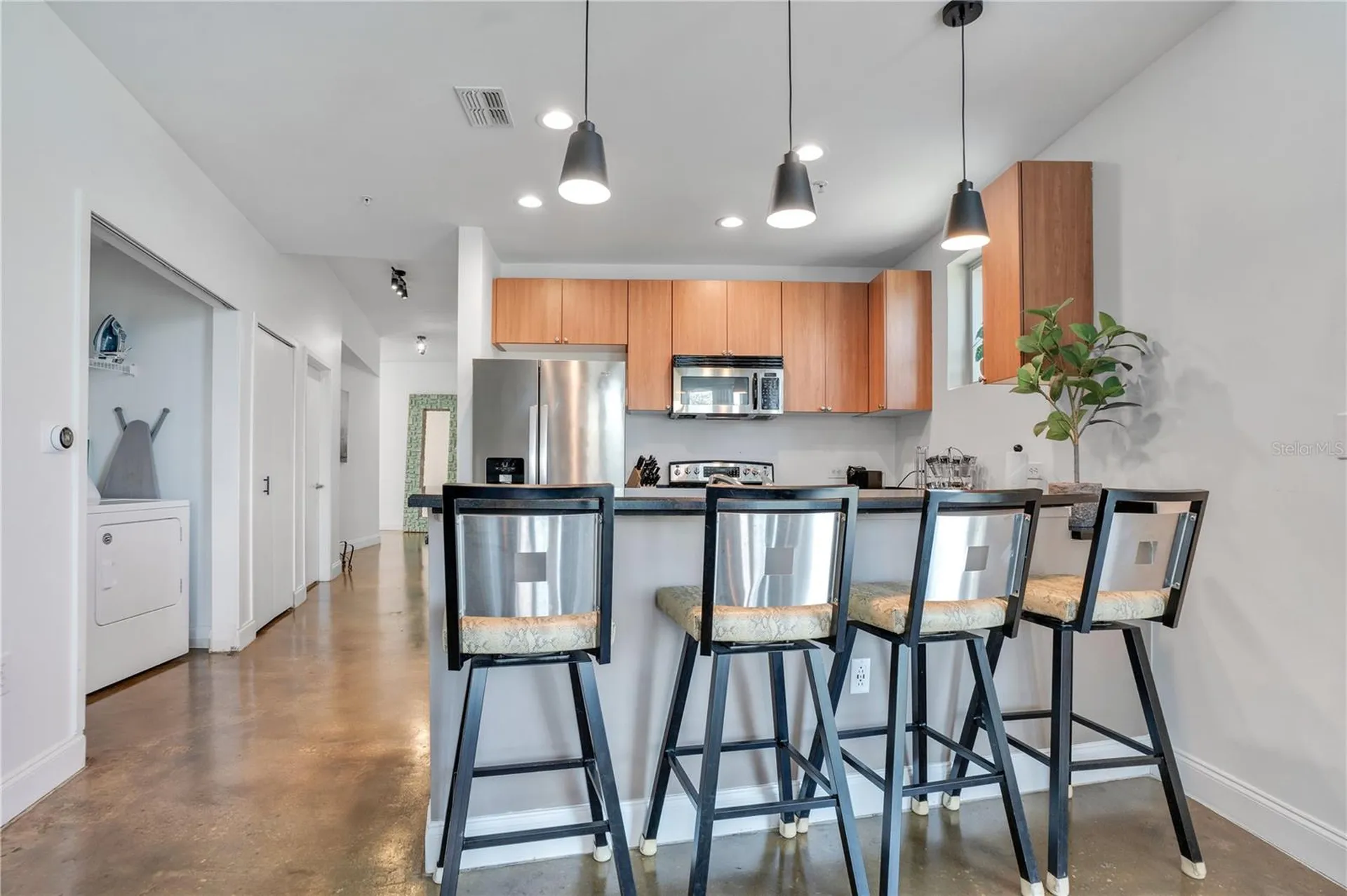 525 E Jackson Street Orlando FL 32801