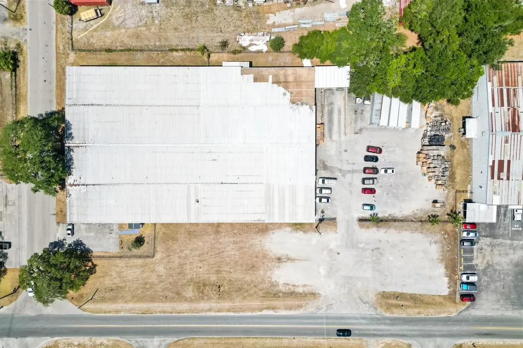 1103 Thomas Avenue Leesburg FL 34748