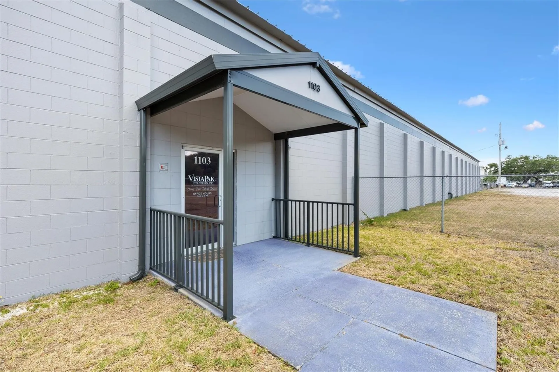 1103 Thomas Avenue Leesburg FL 34748