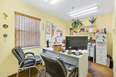 1103 Thomas Avenue Leesburg FL 34748