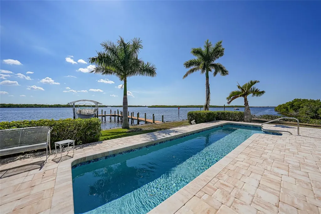 3796 Peace River Drive Punta Gorda FL 33983